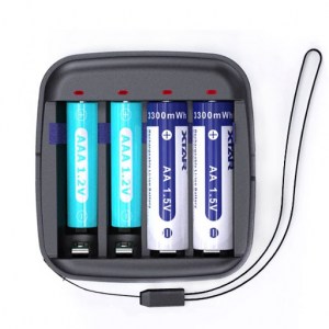 XTAR BC4 Φορτιστής μπαταριών 1.5V Li-ion/1.2V Ni-MH/AA/AAA